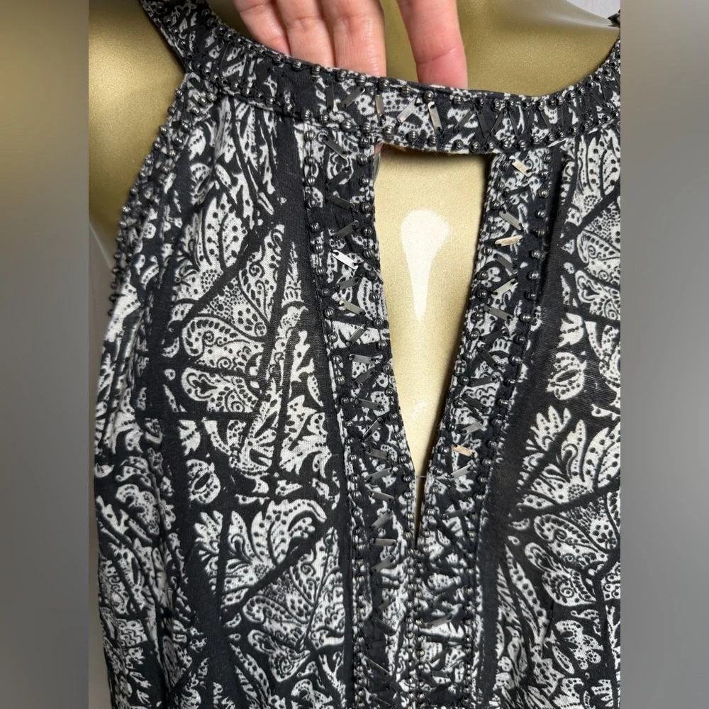 Free People Good Morning Cold Shoulder Abstract Print Top Blouse Size M - Picture 4 of 8